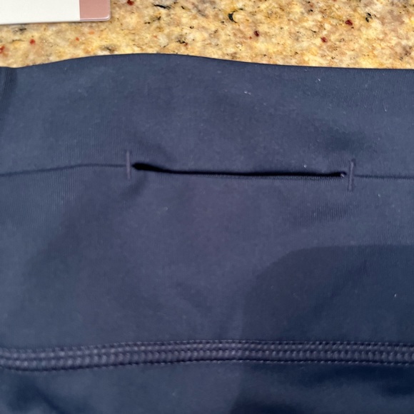 NWT Calia by Carrie Underwood Reflective Bike Shorts - Picture 11 of 14